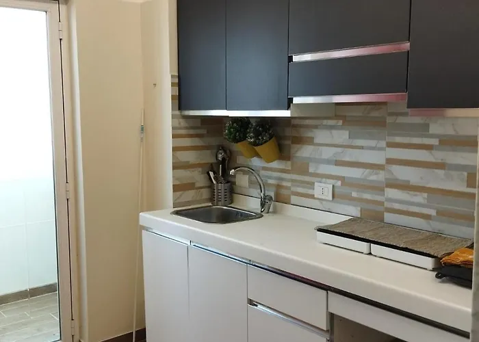 Apartamento Principe Amedeo 403 *